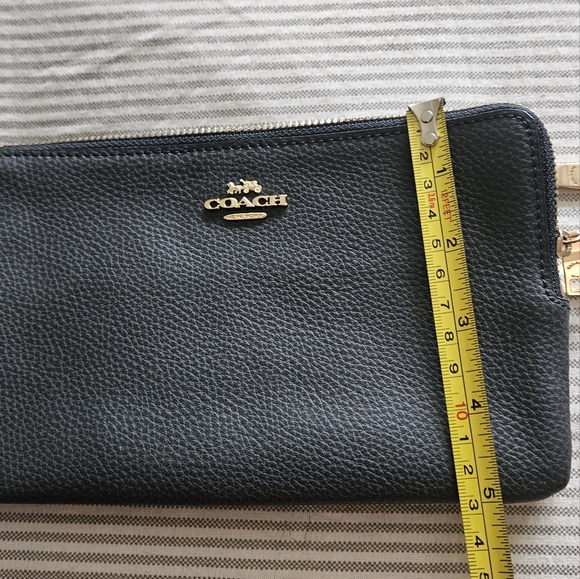 Coach Double Zip Wristlet Wallet Phone Carrier - Picture 4 of 8